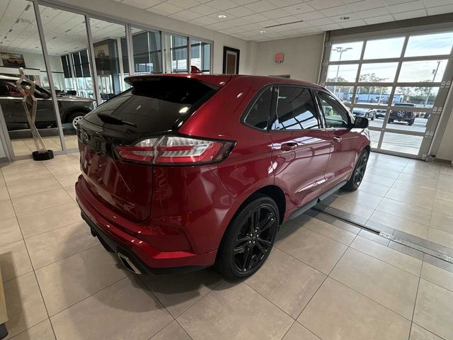 2020 Ford Edge ST