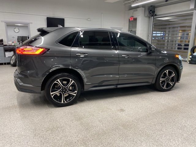 2020 Ford Edge ST