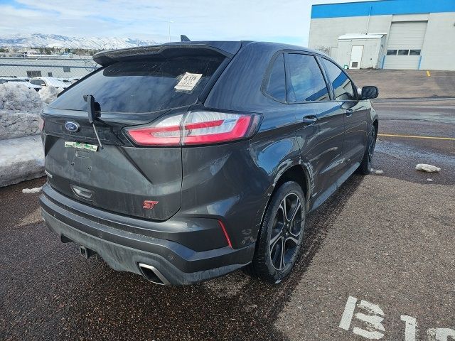 2020 Ford Edge ST