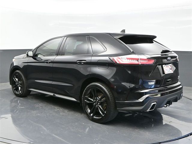 2020 Ford Edge ST