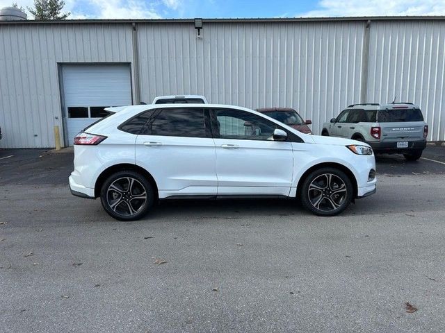 2020 Ford Edge ST