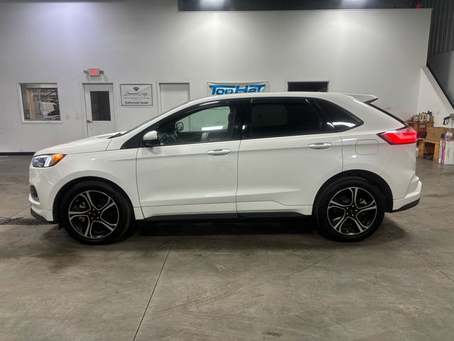 2020 Ford Edge ST