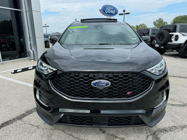 2020 Ford Edge ST