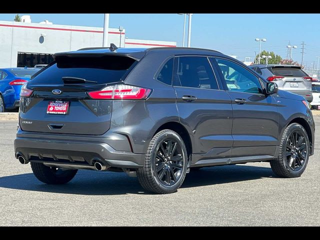 2020 Ford Edge ST Line