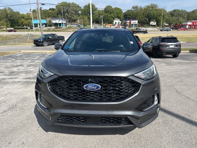 2020 Ford Edge ST Line