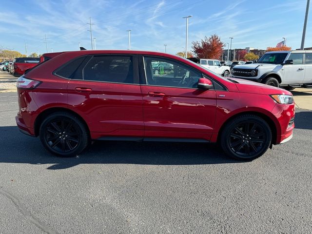 2020 Ford Edge ST Line