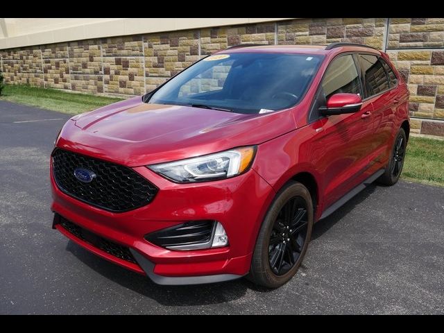 2020 Ford Edge ST Line