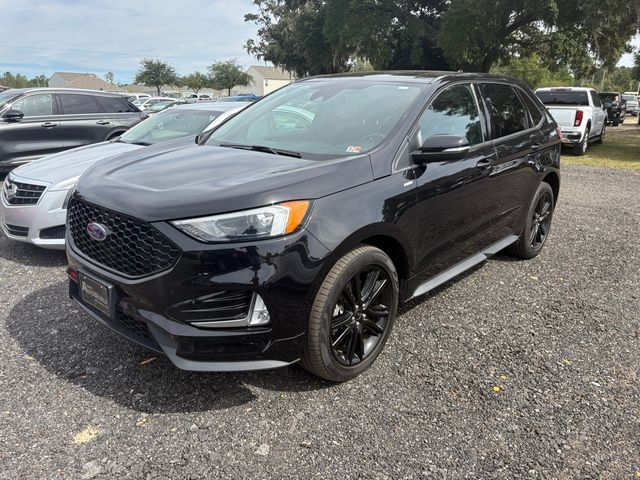 2020 Ford Edge ST Line