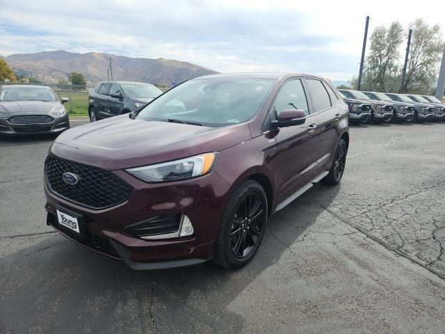 2020 Ford Edge ST Line