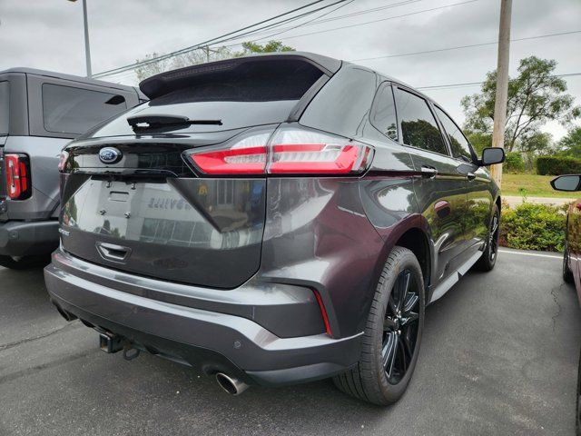 2020 Ford Edge ST Line