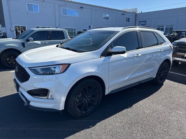 2020 Ford Edge ST Line