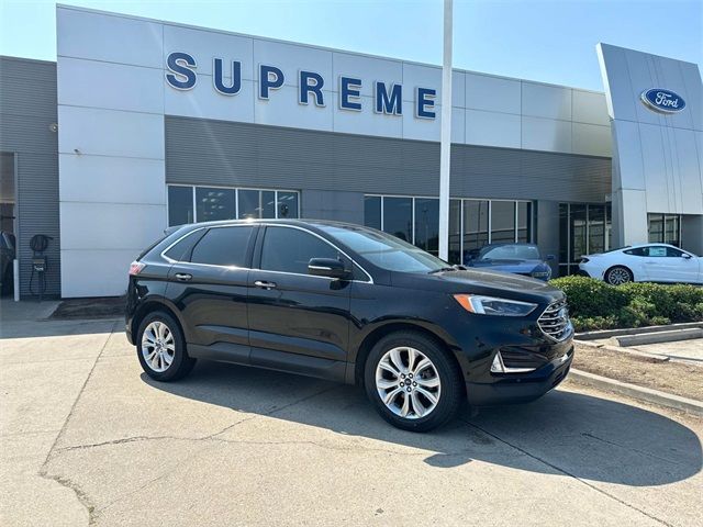 2020 Ford Edge Titanium