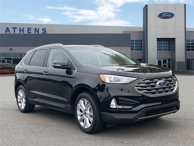 2020 Ford Edge Titanium