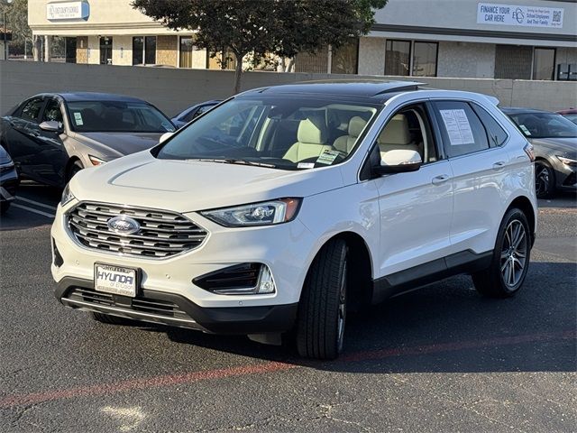 2020 Ford Edge Titanium