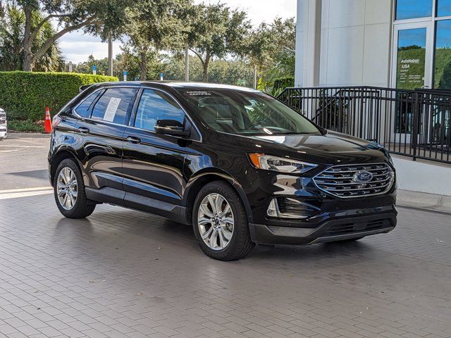 2020 Ford Edge Titanium