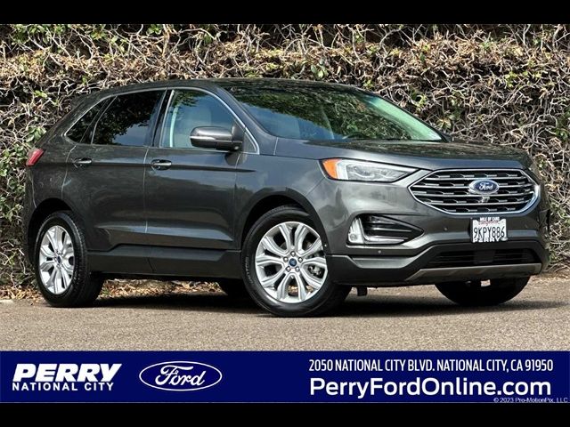 2020 Ford Edge Titanium