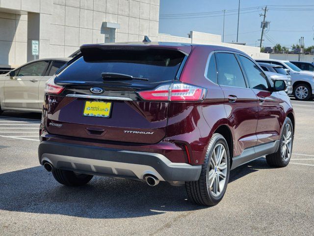 2020 Ford Edge Titanium