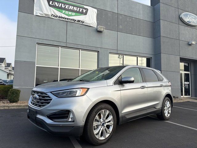 2020 Ford Edge Titanium