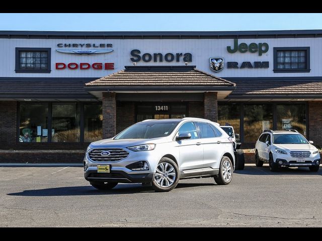 2020 Ford Edge Titanium