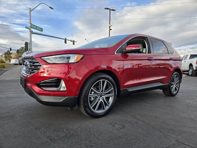 2020 Ford Edge Titanium