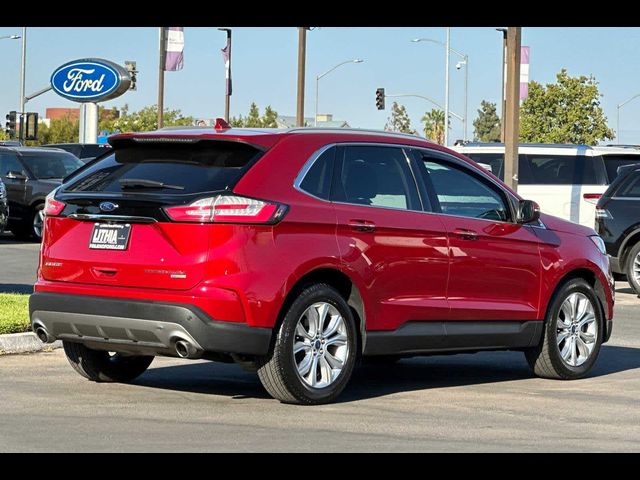 2020 Ford Edge Titanium