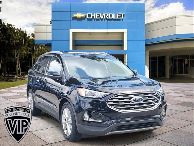 2020 Ford Edge Titanium