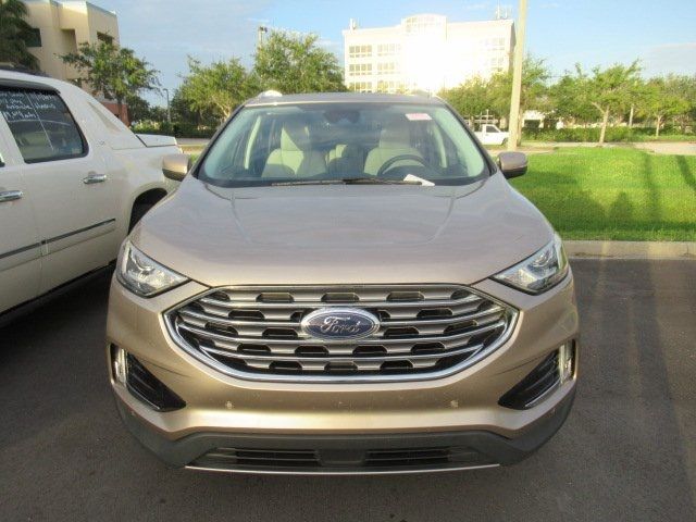 2020 Ford Edge Titanium