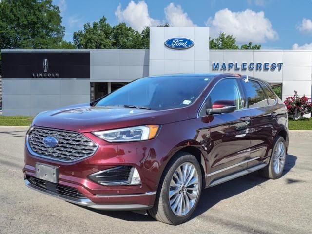 2020 Ford Edge Titanium