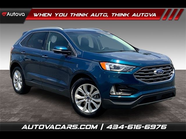 2020 Ford Edge Titanium