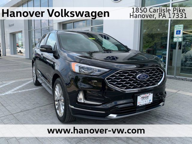 2020 Ford Edge Titanium