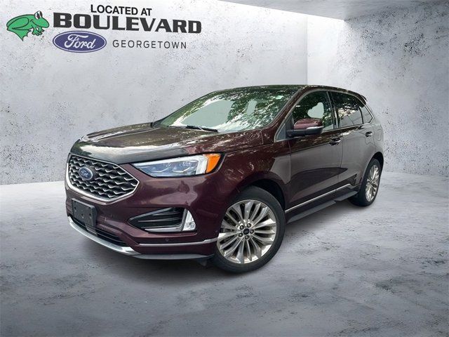 2020 Ford Edge Titanium