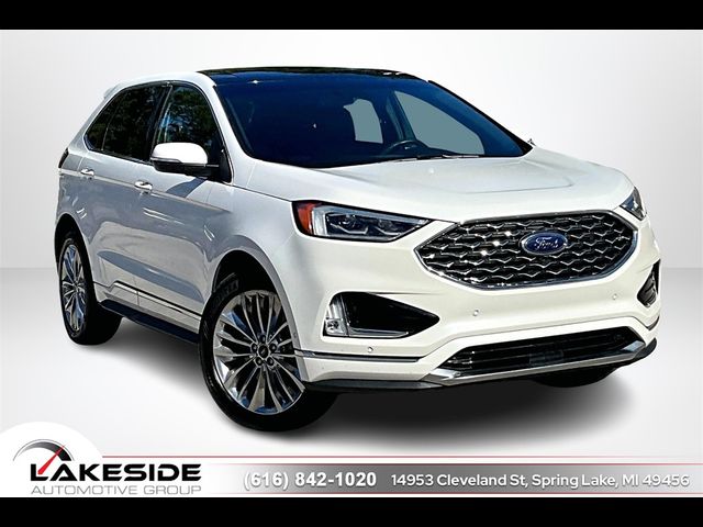 2020 Ford Edge Titanium