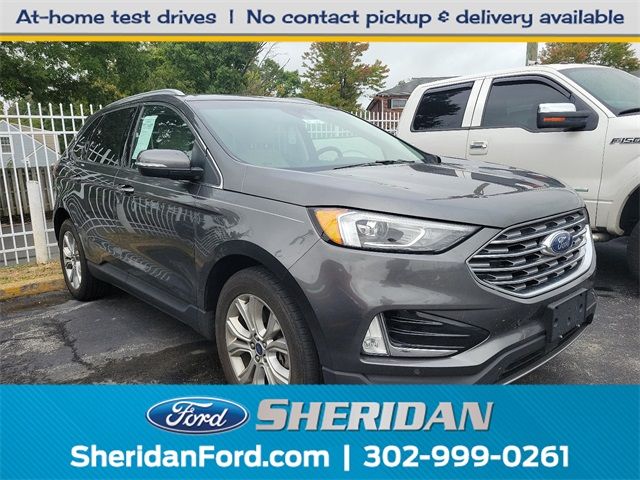 2020 Ford Edge Titanium