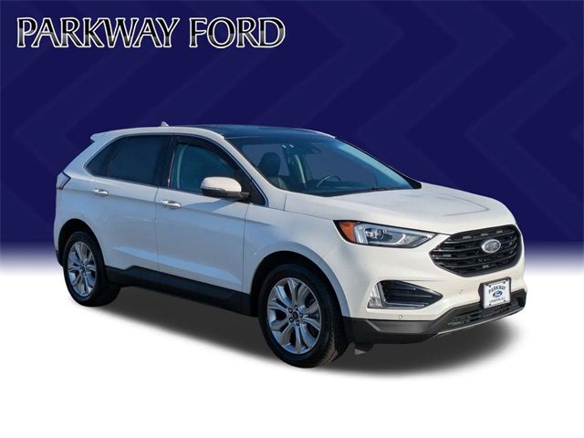 2020 Ford Edge Titanium