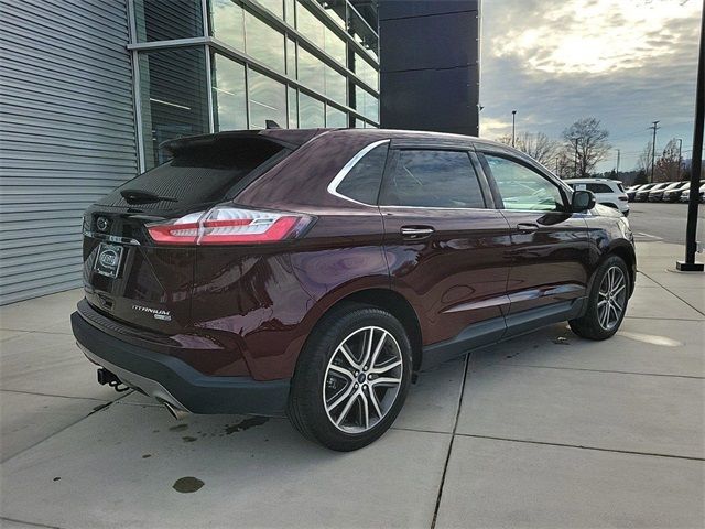 2020 Ford Edge Titanium