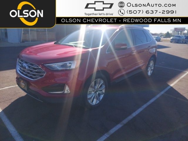 2020 Ford Edge Titanium