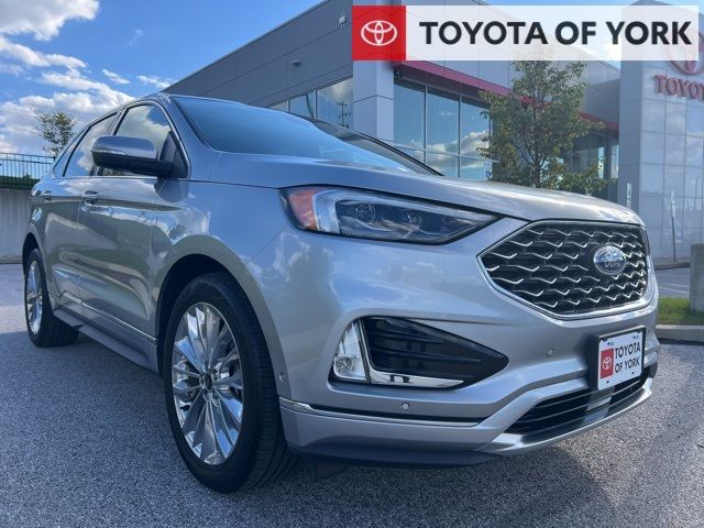 2020 Ford Edge Titanium