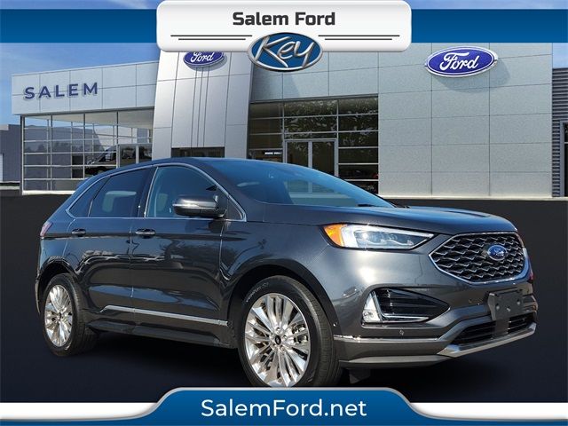 2020 Ford Edge Titanium