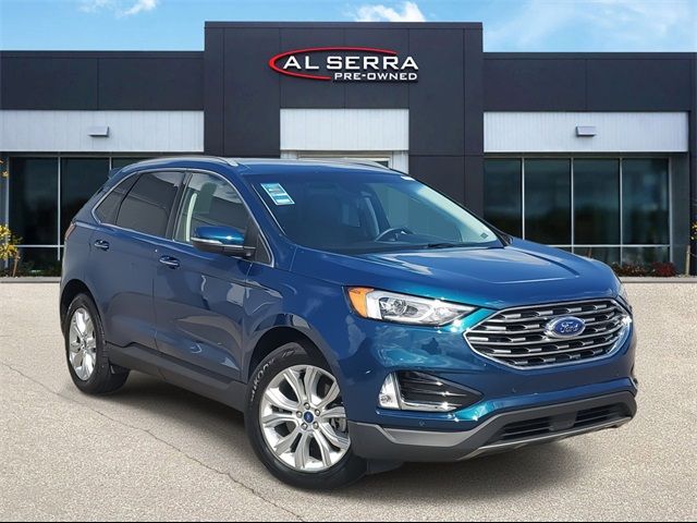 2020 Ford Edge Titanium