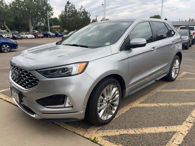 2020 Ford Edge Titanium