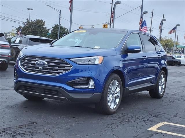 2020 Ford Edge Titanium