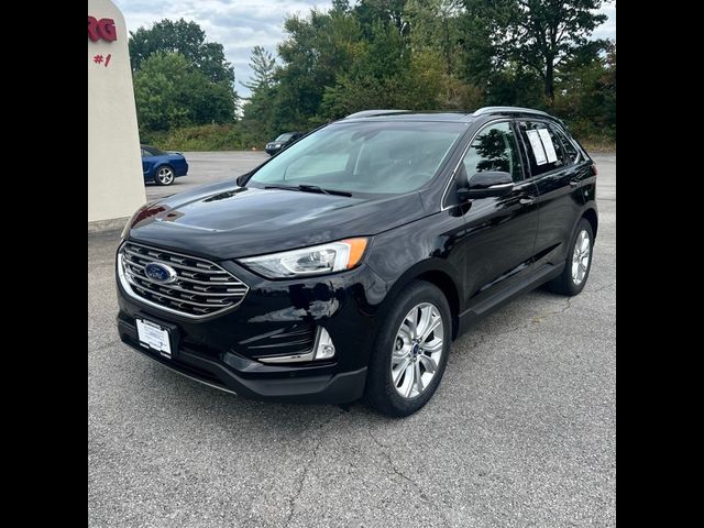 2020 Ford Edge Titanium