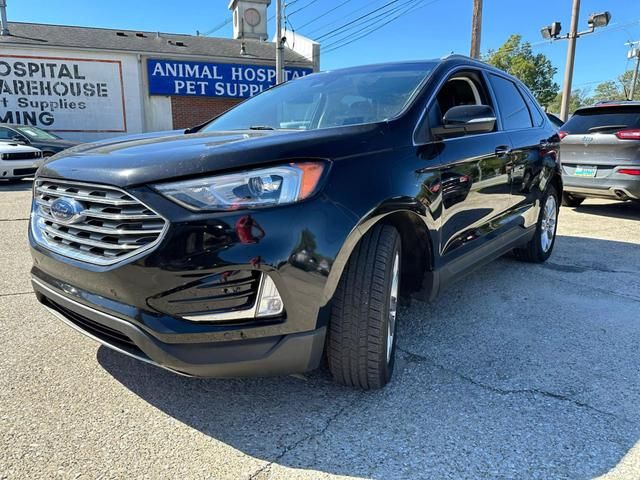 2020 Ford Edge Titanium