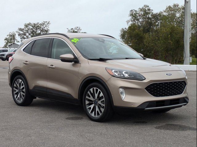 2020 Ford Escape Hybrid Titanium