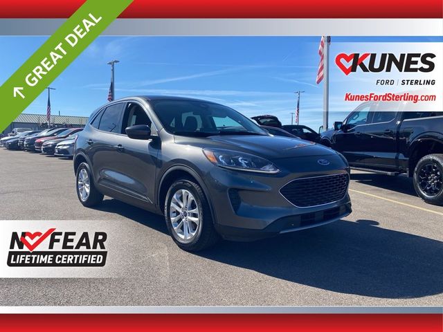 2020 Ford Escape SE