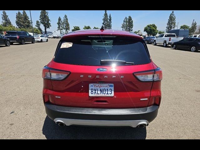 2020 Ford Escape SE