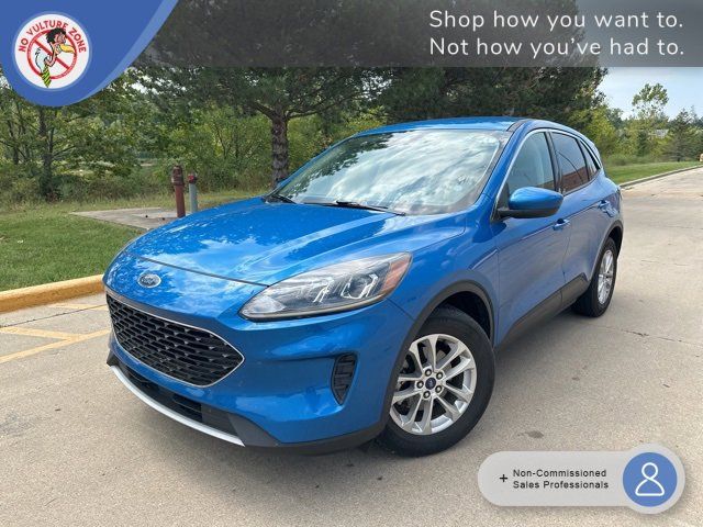 2020 Ford Escape SE