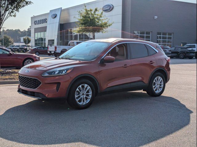 2020 Ford Escape SE