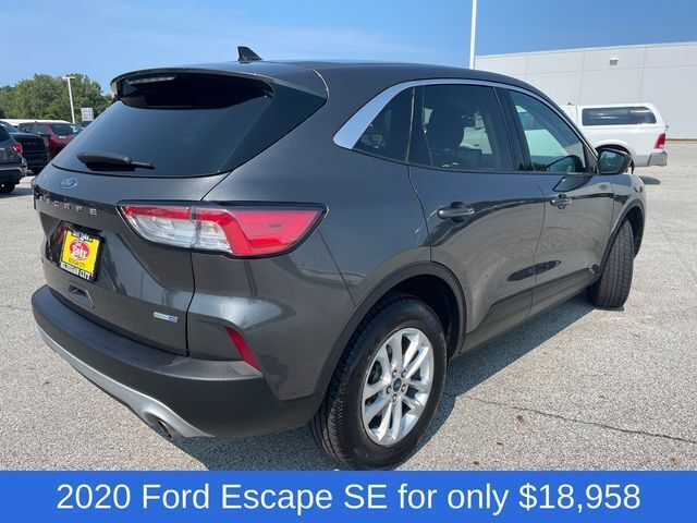 2020 Ford Escape SE