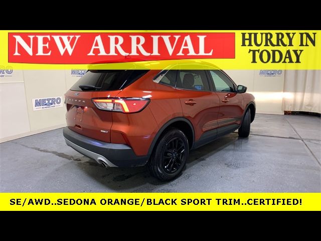 2020 Ford Escape SE